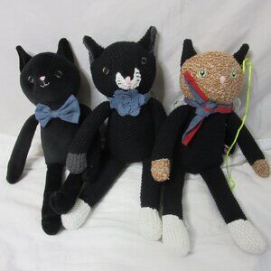 The Cuddle Collab with Zelda, Titus & Brave Plush Cat Social Club Set of 3 NWOT